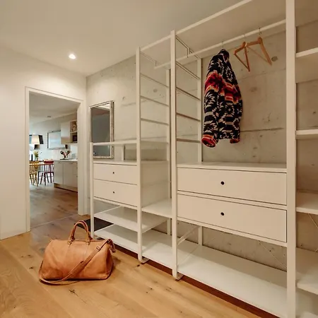 Schwarz * Санкт-Йохан