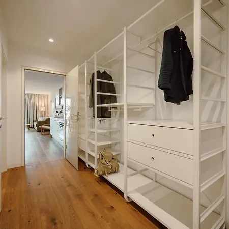 Apartament Schwarz *