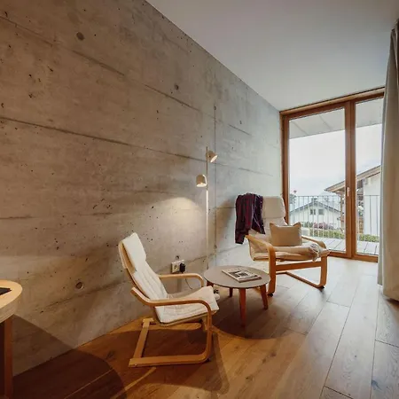 Schwarz Apartament